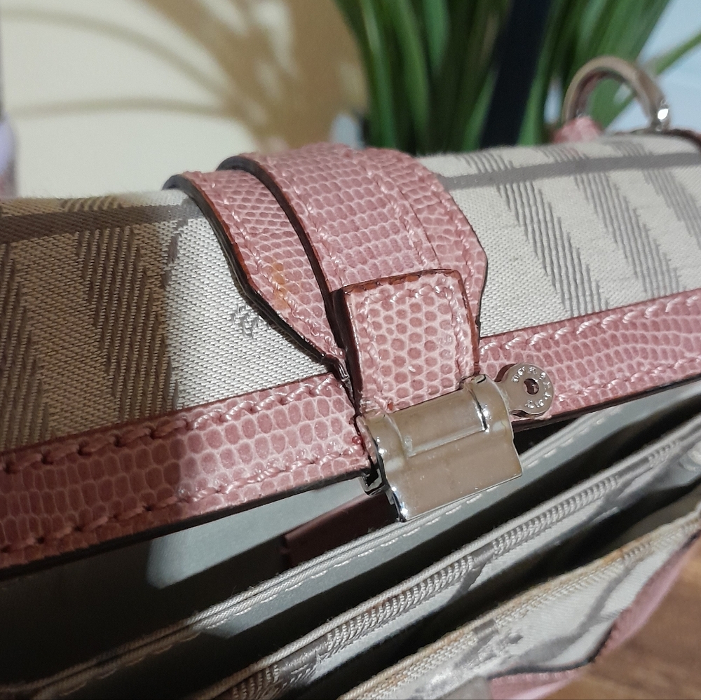 Burberry Knight Insigna Mini Purse AS IS VIEW DESCRIPTION + PICS - Picture 3 of 14